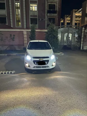 Spark 2011 белая, автомат 1