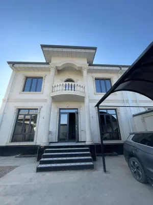 tanxaus sotiladi Narxi: 127 000$