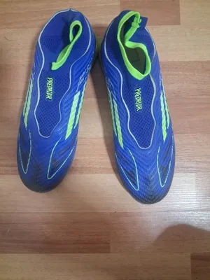 PREDATOR ko‘p tishli futbol oyoq kiyimi 1