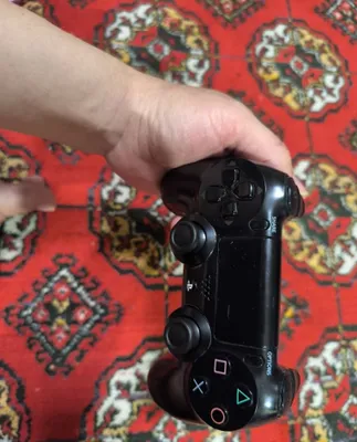 PlayStation 4 sotiladi 1