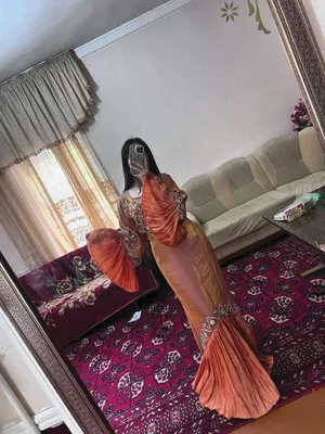 ayollar koylagi, oqshom libosi 1