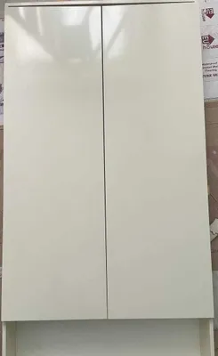Продаются новые шкафы для ванной комнаты и санузла