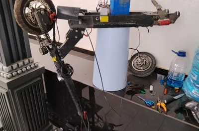 Kugoo M4 Pro ramkasini sotaman