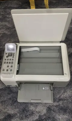 СРОЧНО ЦЕНА ДОГОВОРНАЯ!!! Принтер 3в1 hp c4180 all in one 2007 1