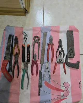 Продам плоскогубцы не дорого. 1