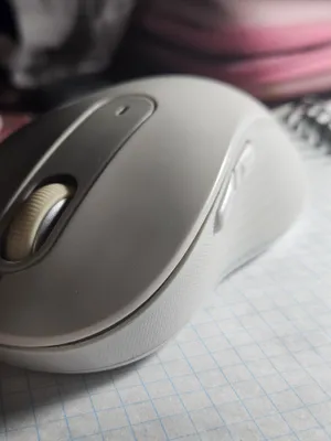Logitech M650 L Wireless Mouse color:off_white silence mouse 1