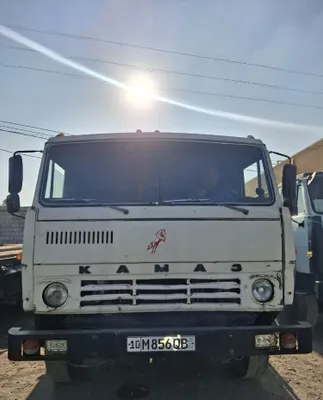 Грузовой фургон Kamaz 1991 года 1
