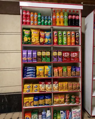 Vitrina shkaf, Do’kon uchun 1