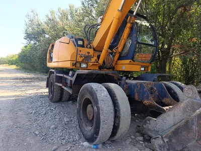 ekskavator Samsung 132 sotiladi 1