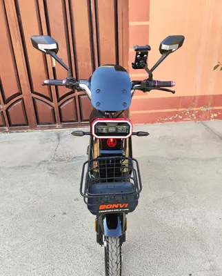 Скутер Bonvi SC 002-3 1