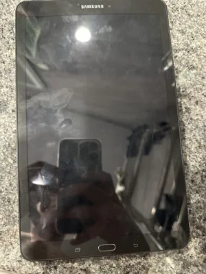 Samsung Tab E planshet 1