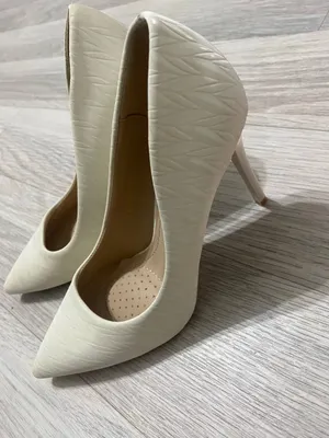 oq tufli 10sm poshnali 37 razmerli qizlar uchun 3
