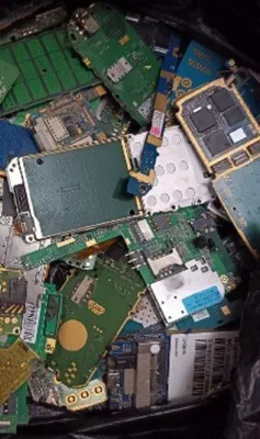 Oltin olish uchun telefon platalar originallari 1