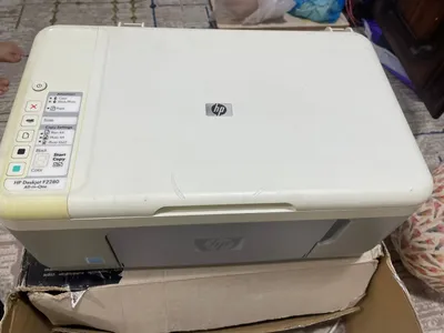 Принтер HP 1