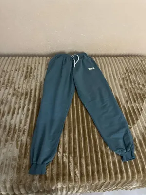 Sport kostyumi 1