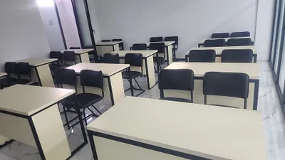 Офисная мебель, полный комплект для учебного центра 1