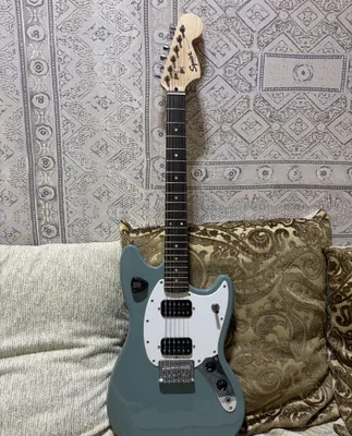 Squier Bullet Mustang HH 1