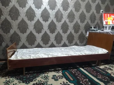 Divan sotiladi purjinali yumshoq divan 1