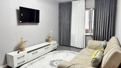 Аренда квартиры 2-комн, 63 м², 3/5 этаж (вторичка) 1