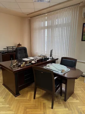 Комплект мебели, стол, стул, шкаф , тумбы, кресла , диван кож зам 1