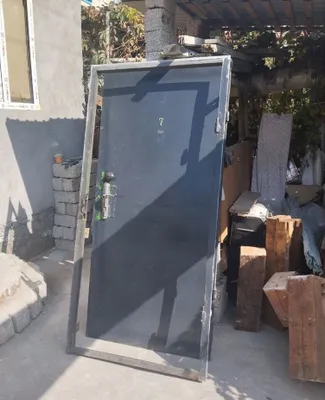 Sovet davridagi temir eshik sotiladi 1
