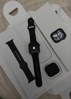 Apple Watch 11, 42 мм, Jet Black