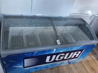Морозильник продаётся
