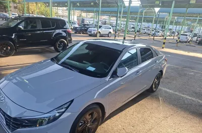 Hyundai Elantra 2021 1