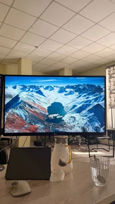 ZUDLIK BILAN! LG 27 4k 27UP850-W monitori 1