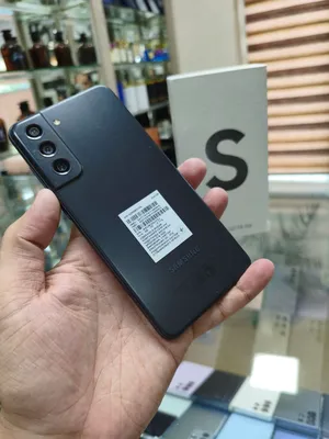 Samsung S21 FE 1