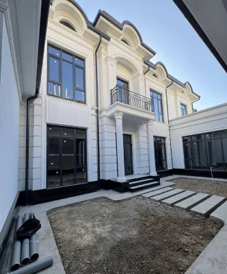 6-комнатная квартира, 400 м², Яккасарай 1