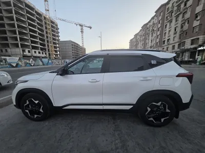 Kia Seltos, 2023 год, пробег 46 тысяч, на газу, заменён только передний капот 1