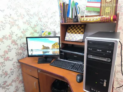 Настольный компьютер 1