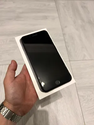 iPhone 7 Plus 128 GB Black 1
