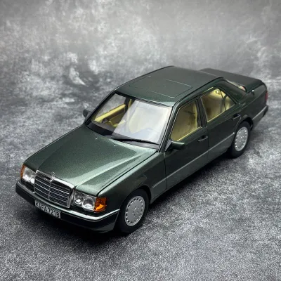 1:18 Mercedes 230E W124 Коллекционная машинка 1