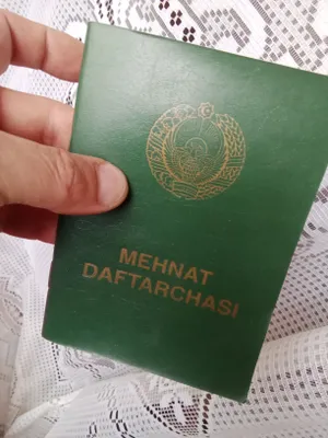 «Qizil qalpoqcha» archa o‘yinchog‘i (SSSR, shisha, qisqichli) 1