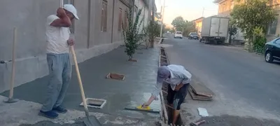 Заливаем стяжку качественно и по доступным ценам. Заливка стяжки во дворе, на улице 1