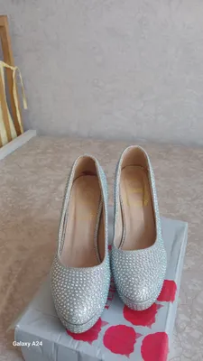 tufli yangi 1marta kiyilgan razmer 33 1