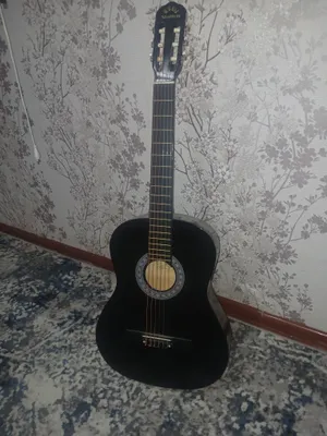 classic gitara qora 1