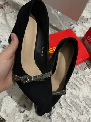 tufli ayollar uchun razmeri35