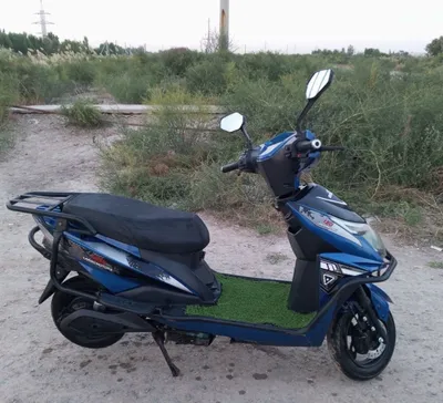 Скутер Largo Motors 1