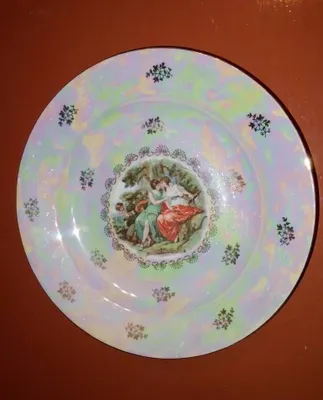 Katta vintage «Madonna» likopchasi, Fortuna Eisenberg, GDR, chinni, sadaf qoplamali 1