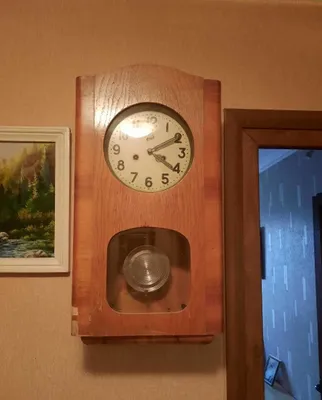 Продаю часы с ключом, рабочие
