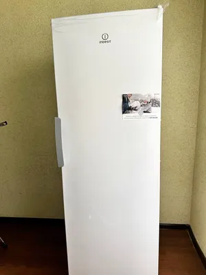 Вертикальная морозильная камера Indesit DSZ5175 1
