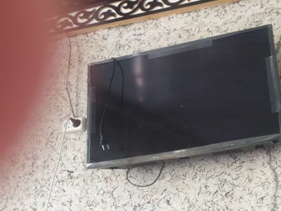 Телевизор Samsung Smart, 32 дюйма