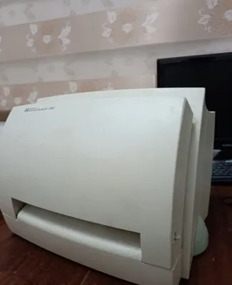 Принтер HP Laserjet 1100 1