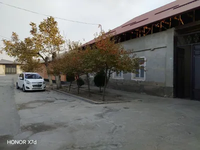 Zudlik bilan Farĝona shahar Beshbola MFYda uy sotiladi. 1