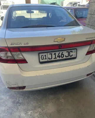 Chevrolet Epica 1