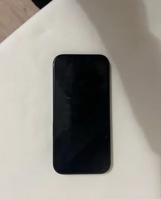 Iphone 16 pro rangi qora 1