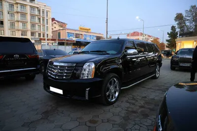Cadillac Escalade 1